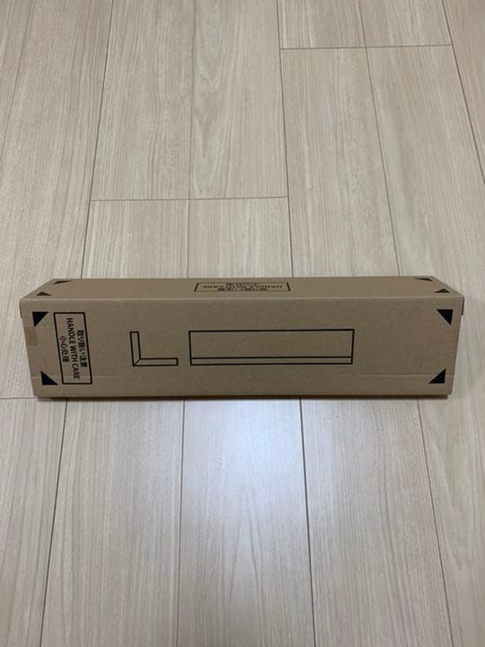 壁に付けられる家具　棚・幅44センチ ウォールナット材