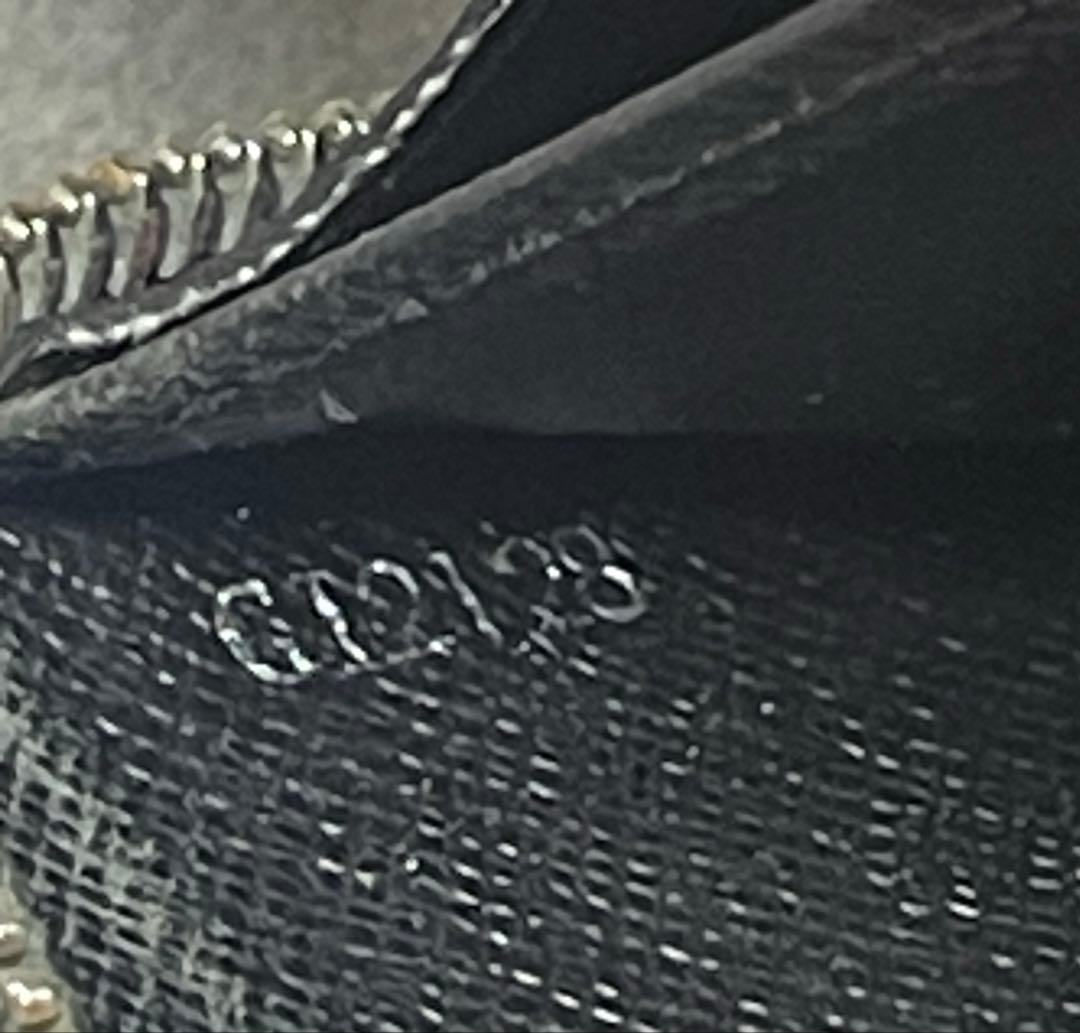 LOUIS VUITTON (ルイヴィトン)エピ長財布