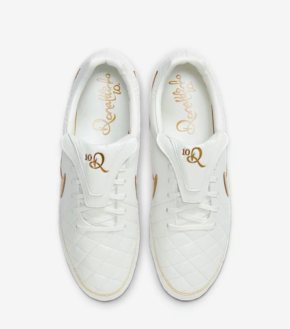 Ronaldinho × Nike Tiempo Legend FG Touch