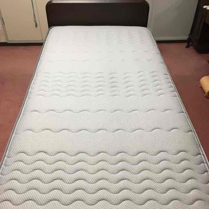 シングルサイズ ベッド