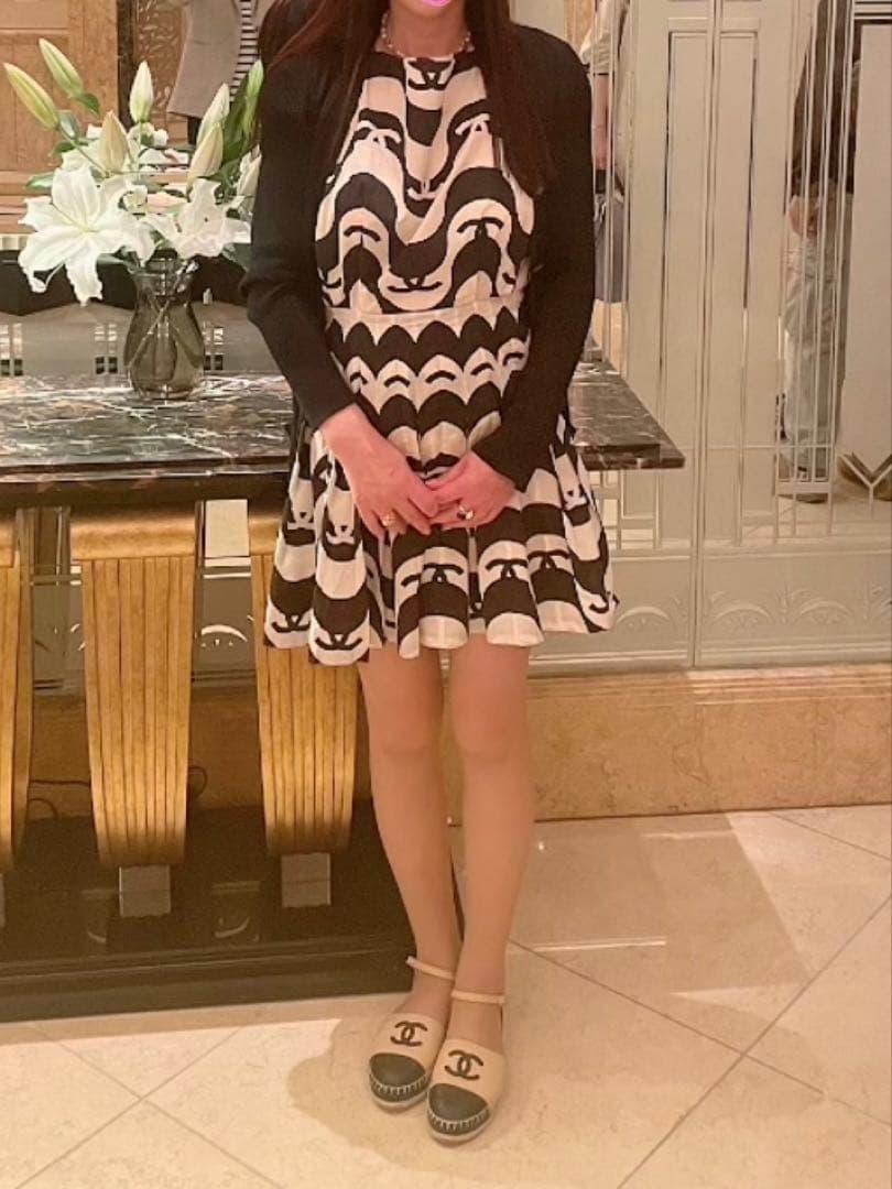 シャネル　CHANEL波模様フレアワンピース