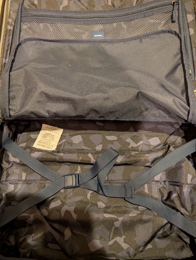 【美品】INV50 38L スチールグレー イノベーター スーツケース