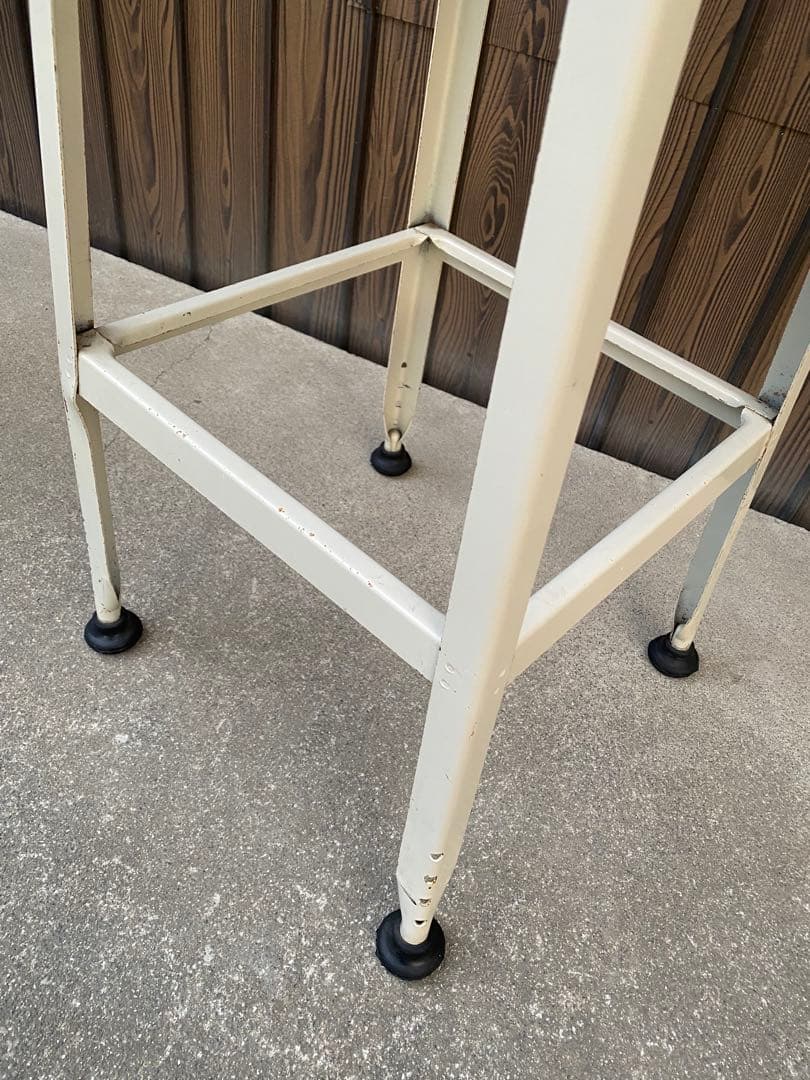 Lyon ハイスツール　パシフィックファニチャーサービス P.F.S リヨン