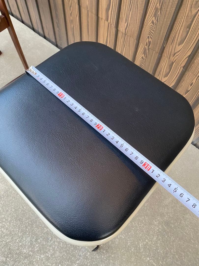 Lyon ハイスツール　パシフィックファニチャーサービス P.F.S リヨン