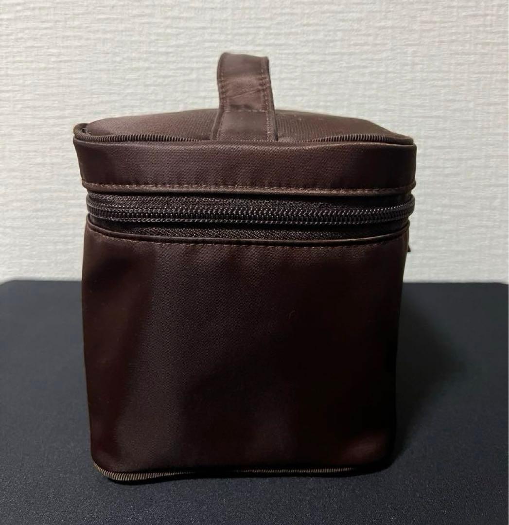 【新品未使用タグ付】アルティザン＆アーティスト　あやんぬコラボ　バニティポーチ