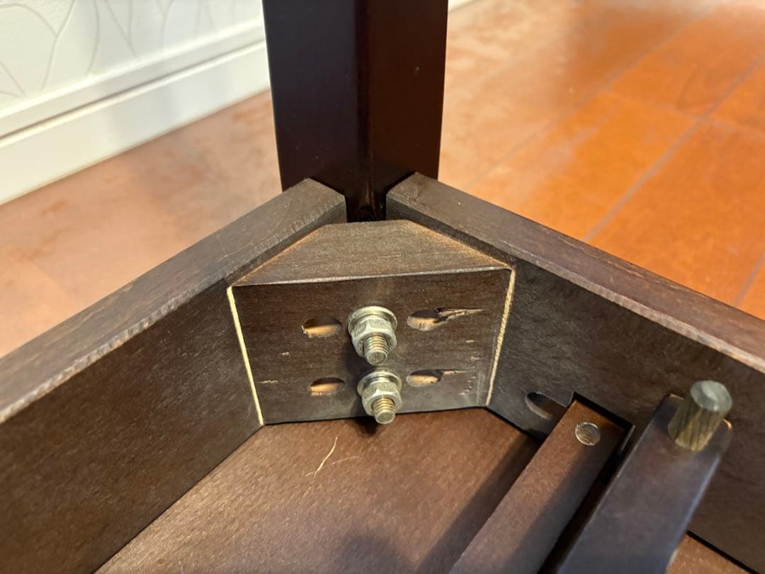 ダイニングテーブル　大塚家具　ビエンナ　2人用〜4人用