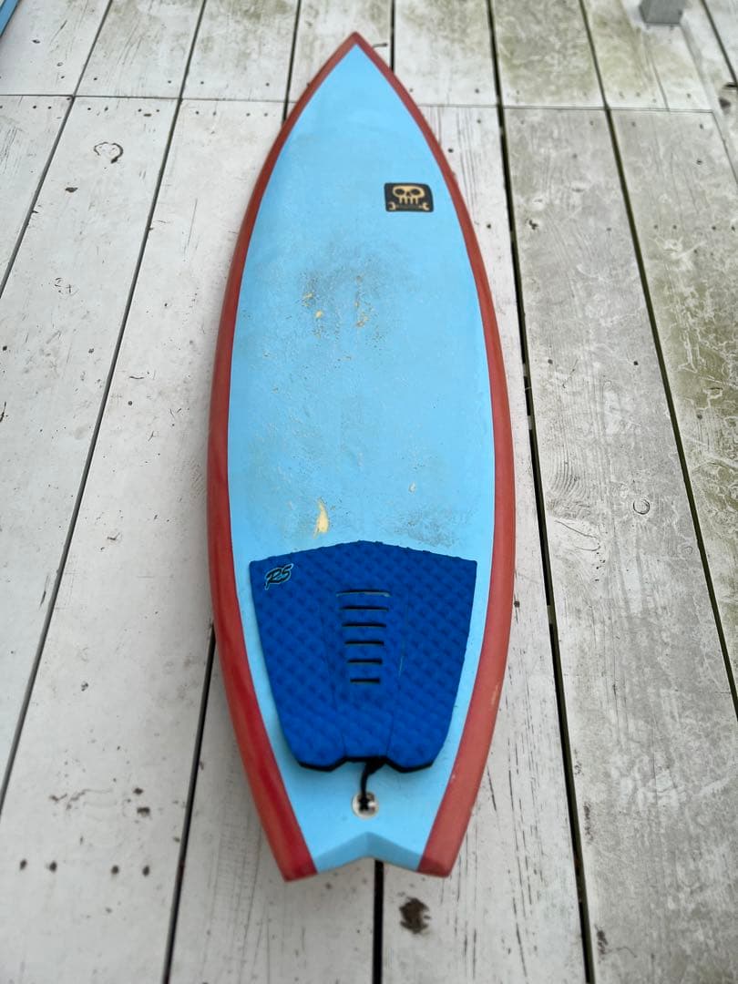 Phantomサーフボード、フィン付き、引き取りに来れる方限定