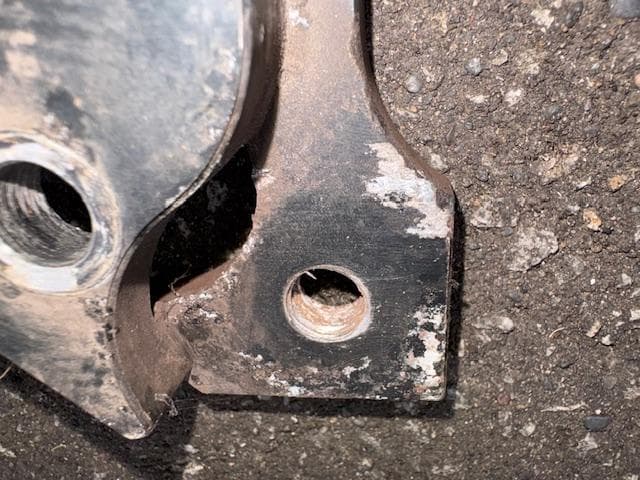 Ｏｎｏ！　スバル純正　スミトモ　リヤ２ポットキャリパー　ブラケ付