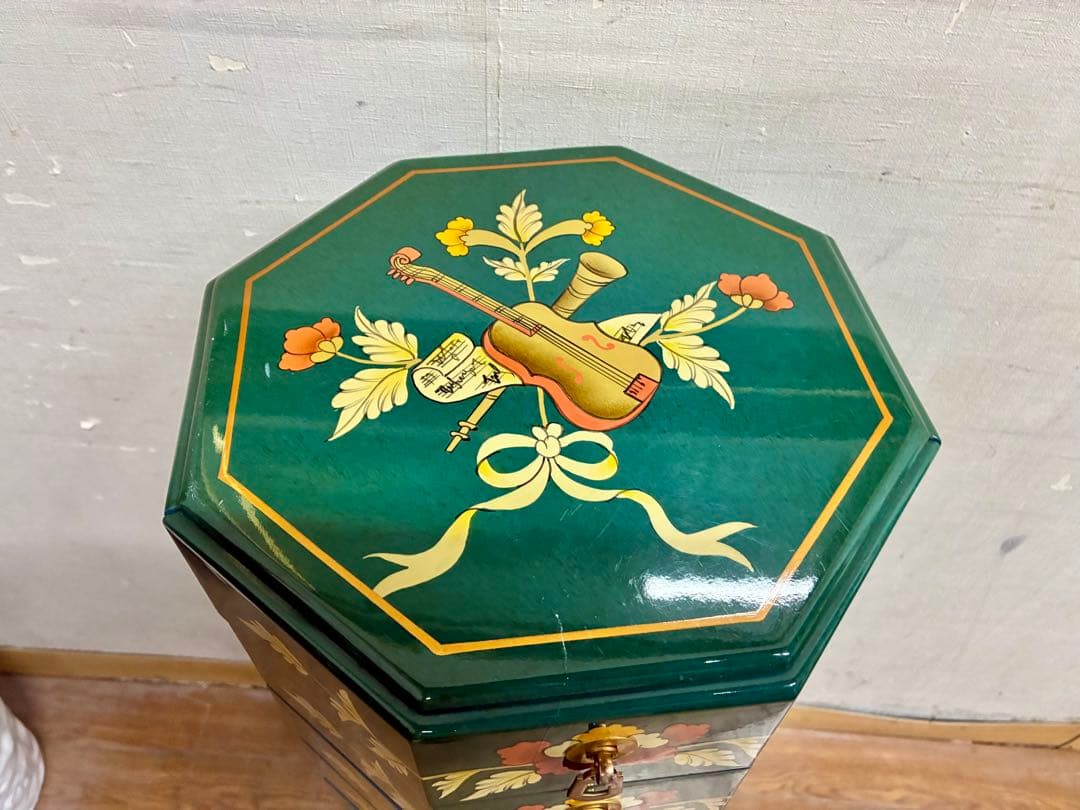 管454☆シノワズリ様式☆八角型☆8段チェスト☆ジュエリーチェスト