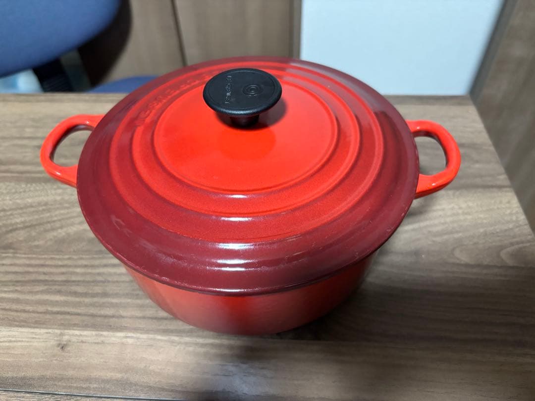 新品同様 ル・クレーゼ 鍋 20cm レッド