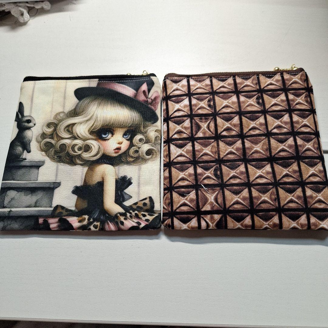 可愛い女の子パネル生地　ハンドメイド　フラットポーチ