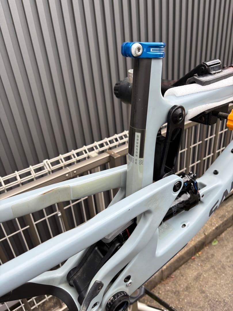 Santa Cruz BRONSON CC 2019モデル　フレーム