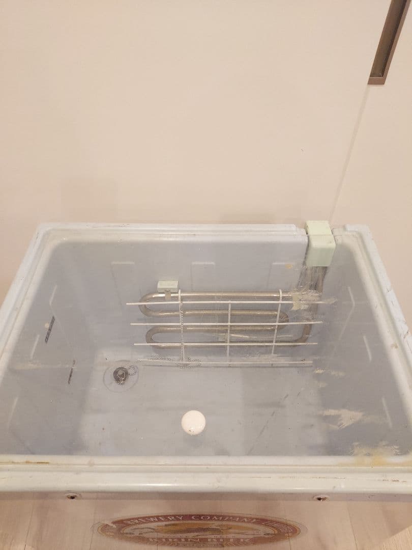 TOSHIBA　東芝　冷水ショーケース　キリンビールロゴ