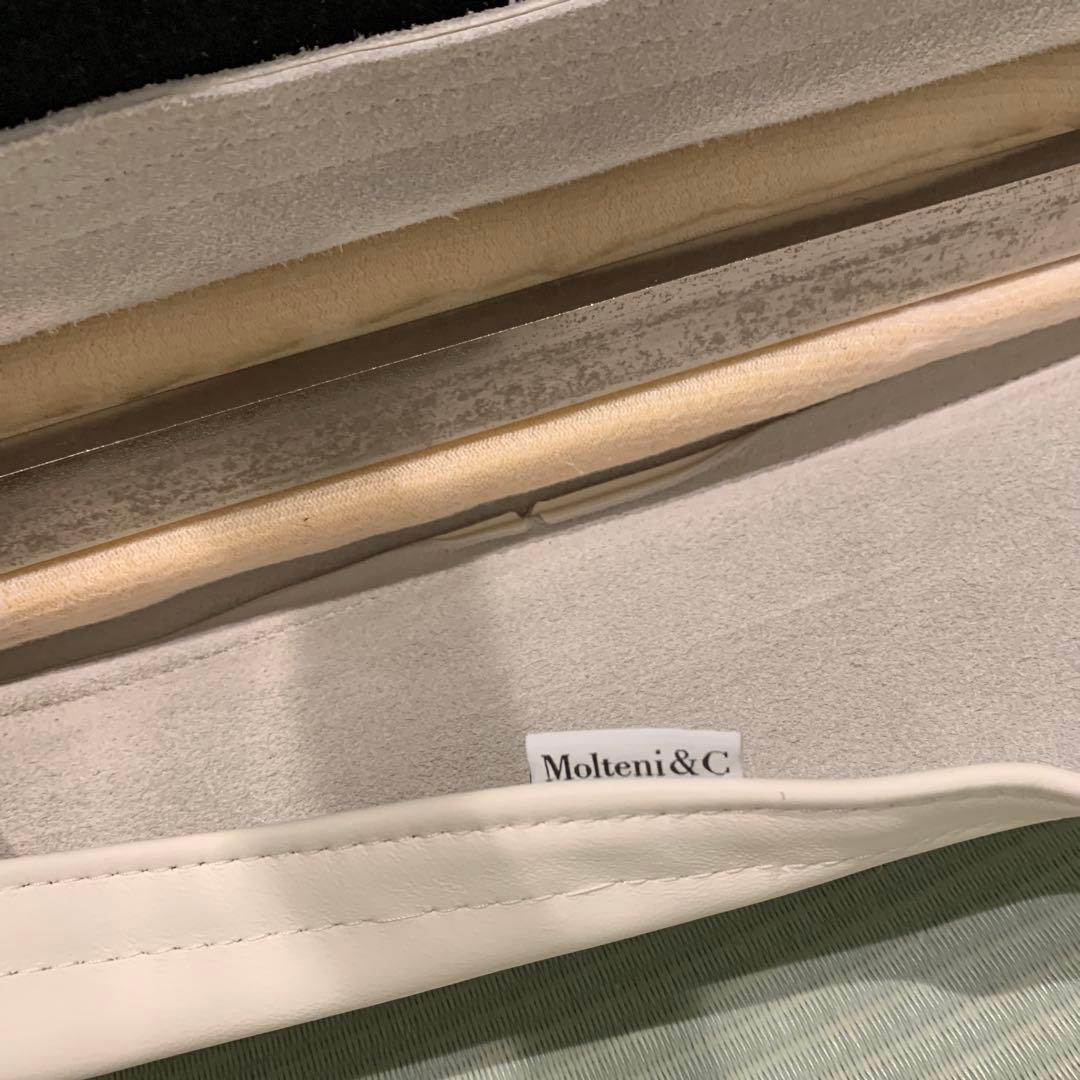 モルテーニ　Molteni&C チェア