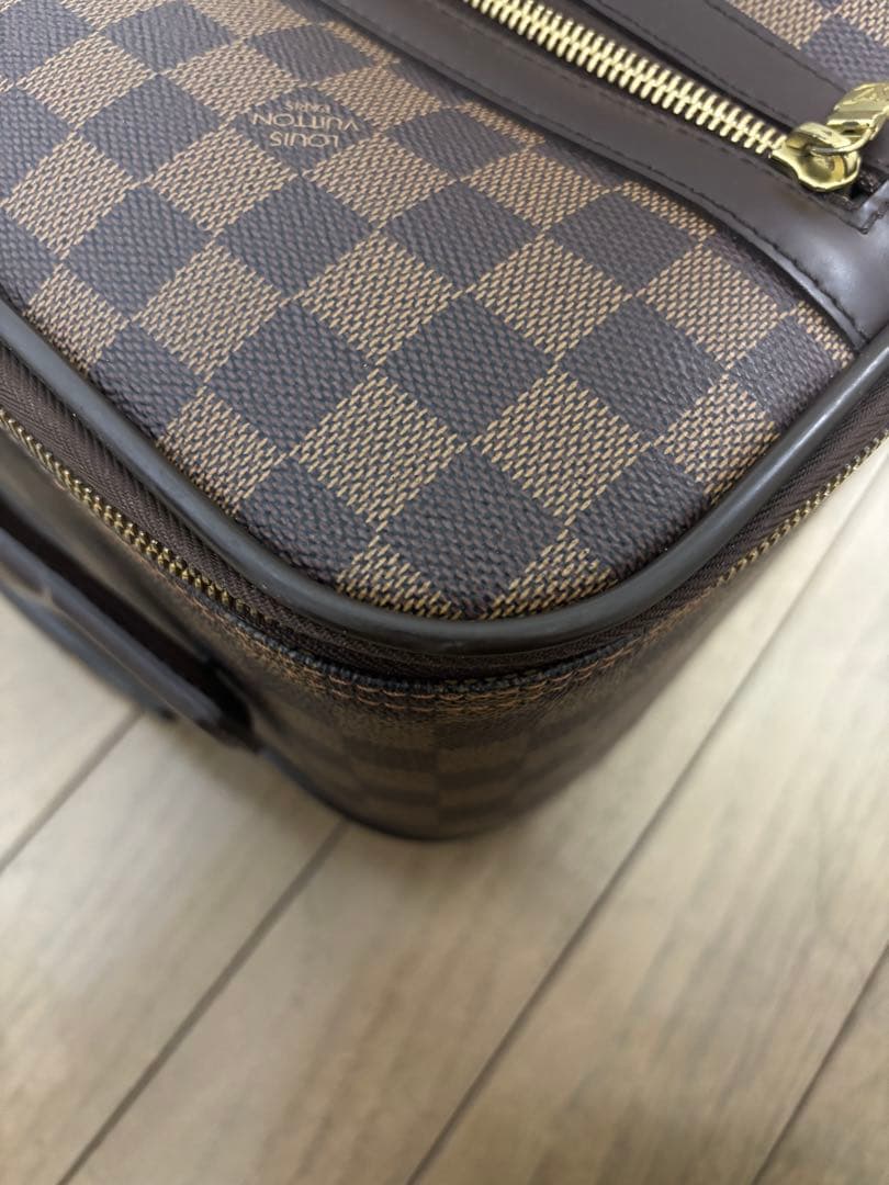 定価約300000円　ルイヴィトン　ダミエ・キャンバス 中型キャリーケース