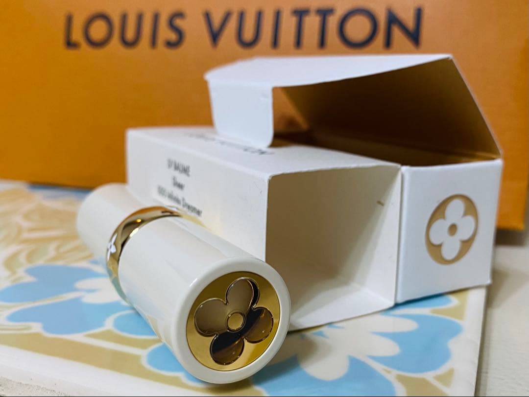 新品 未使用 ルイヴィトンバームLOUIS VUITTON 000 リップケア