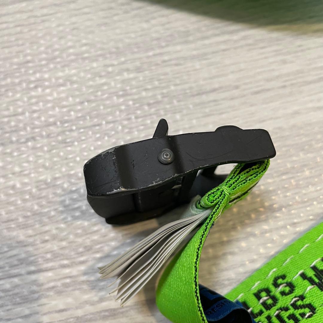 off-white オフホワイト　緑　ベルト