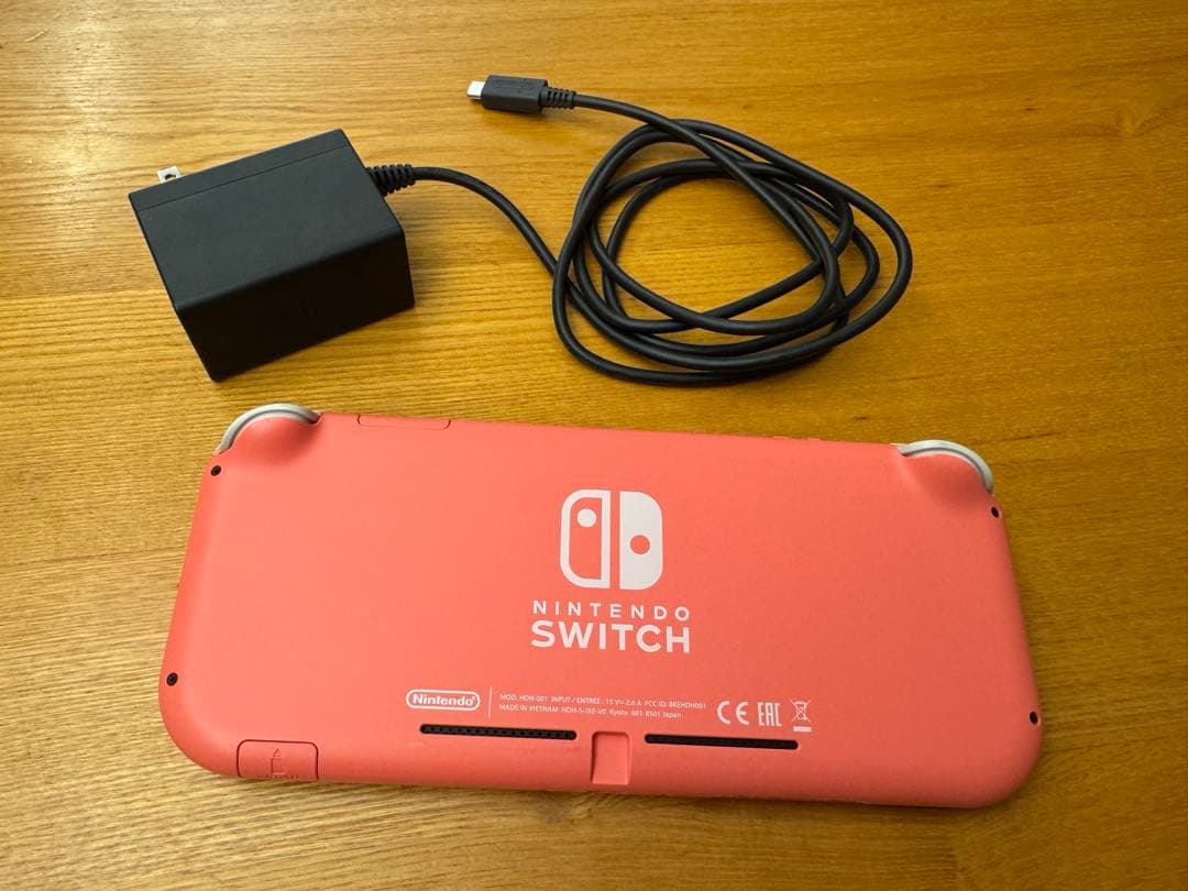 Nintendo Switch Light 本体 ピンク