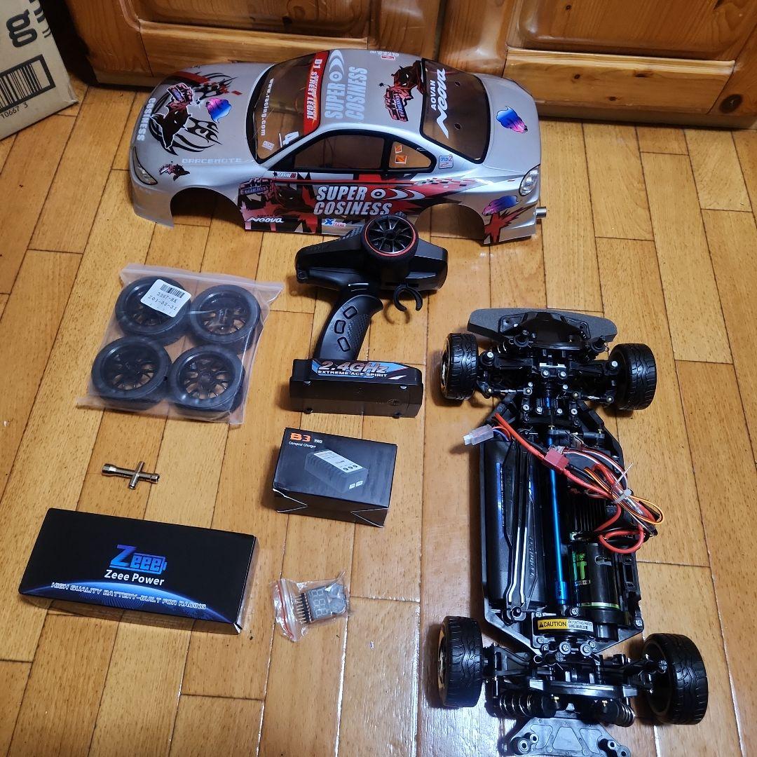 ■■専用■タミヤ ドリフト ラジコン フルセット　TT02 ド派手　15　ボディ