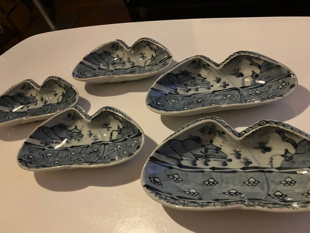 【龍門窯】染付山水 合わせ貝 三つ足 向付5枚揃