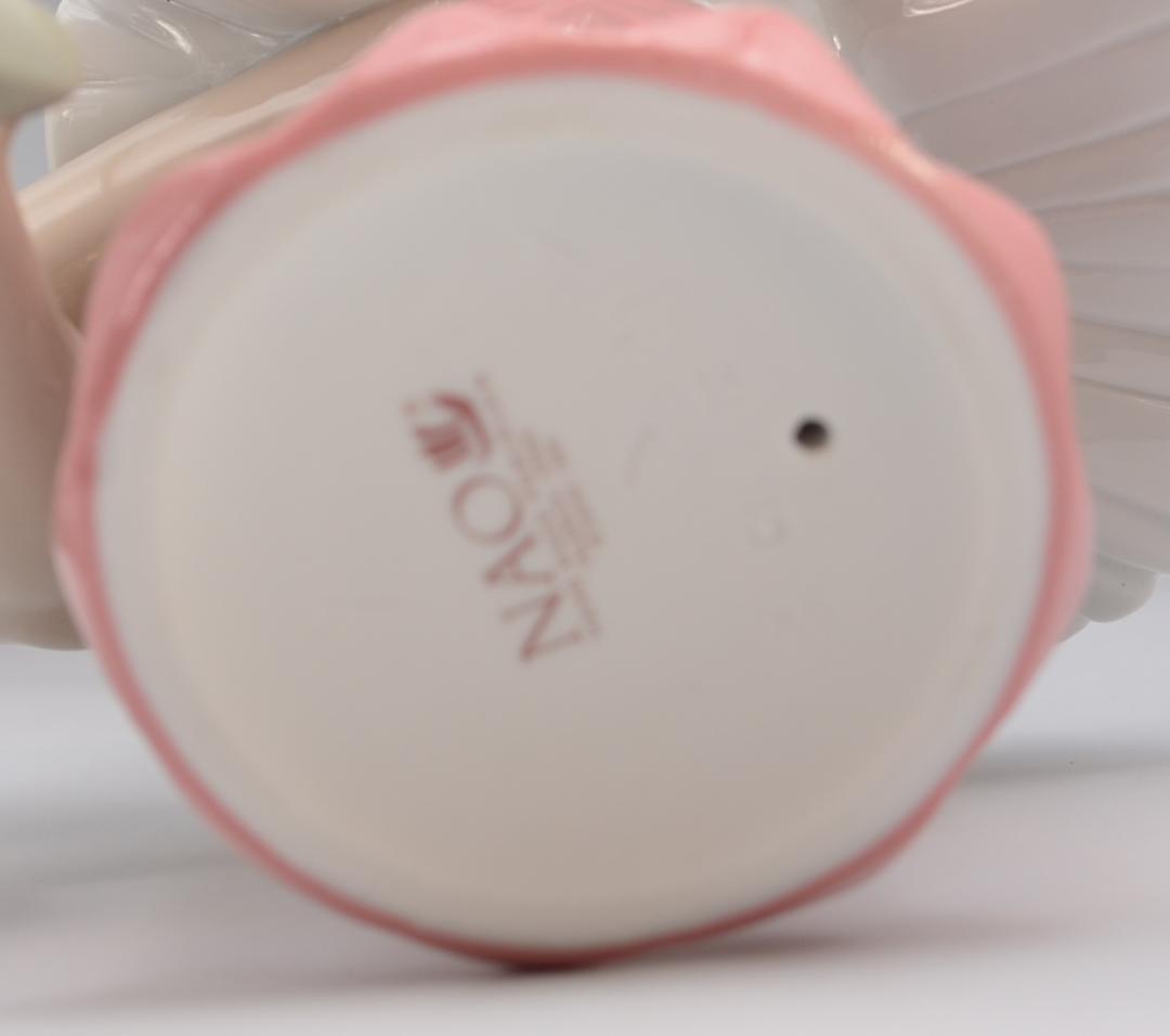 座るバレリーナ　★リヤドロ　スペイン　ポーセリン　光沢仕上げ　絶版　箱付き