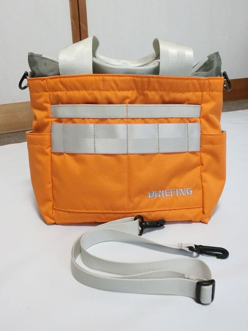 限定品 BRIEFING ブリーフィング　オレンジのカートバッグ ラウンドバッグ