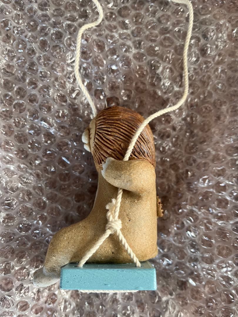 かとうゆみさん ライオンの陶器置物 ブランコ付き