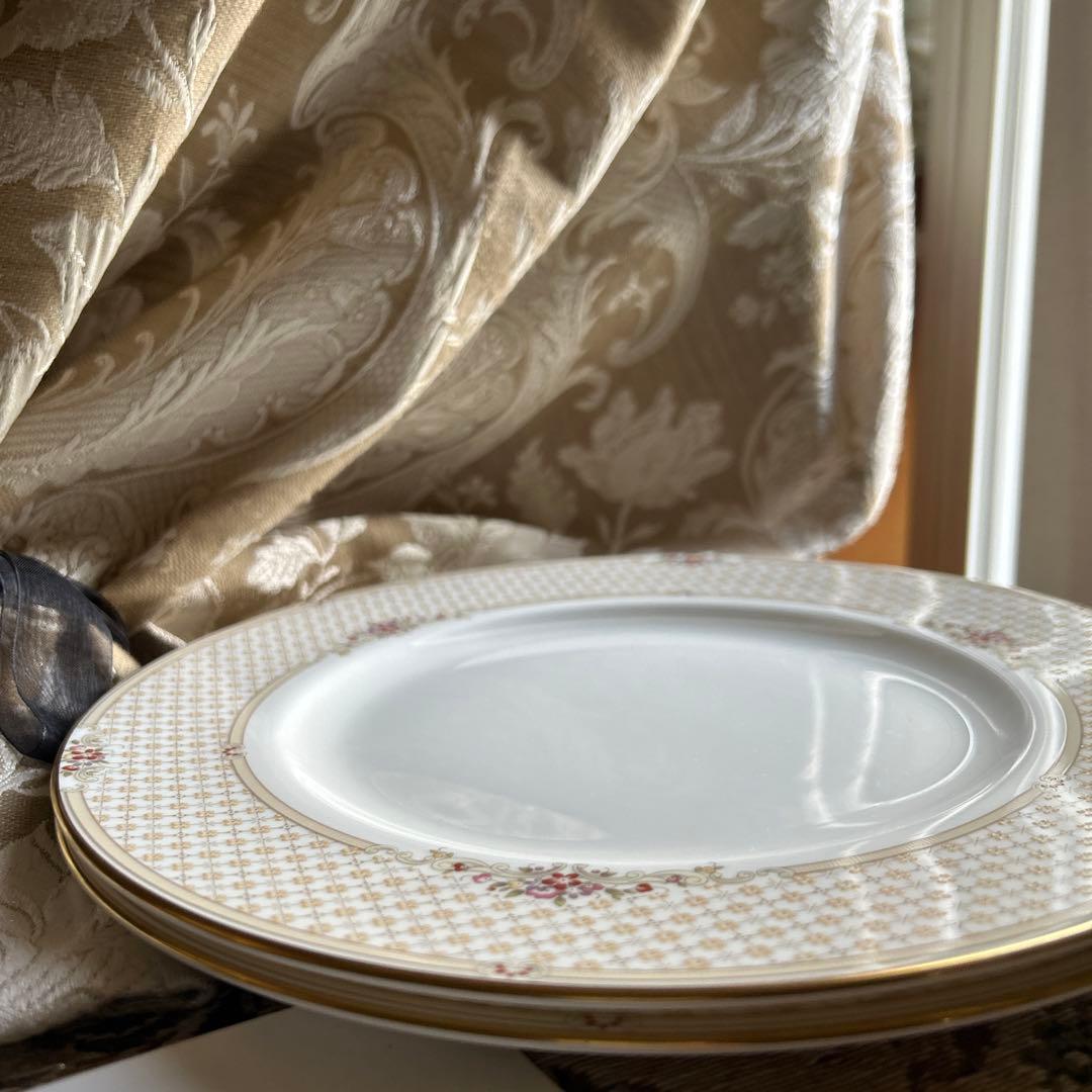 英国製 黒壺  Turnberry 淡い格子模様❁ディナー大皿