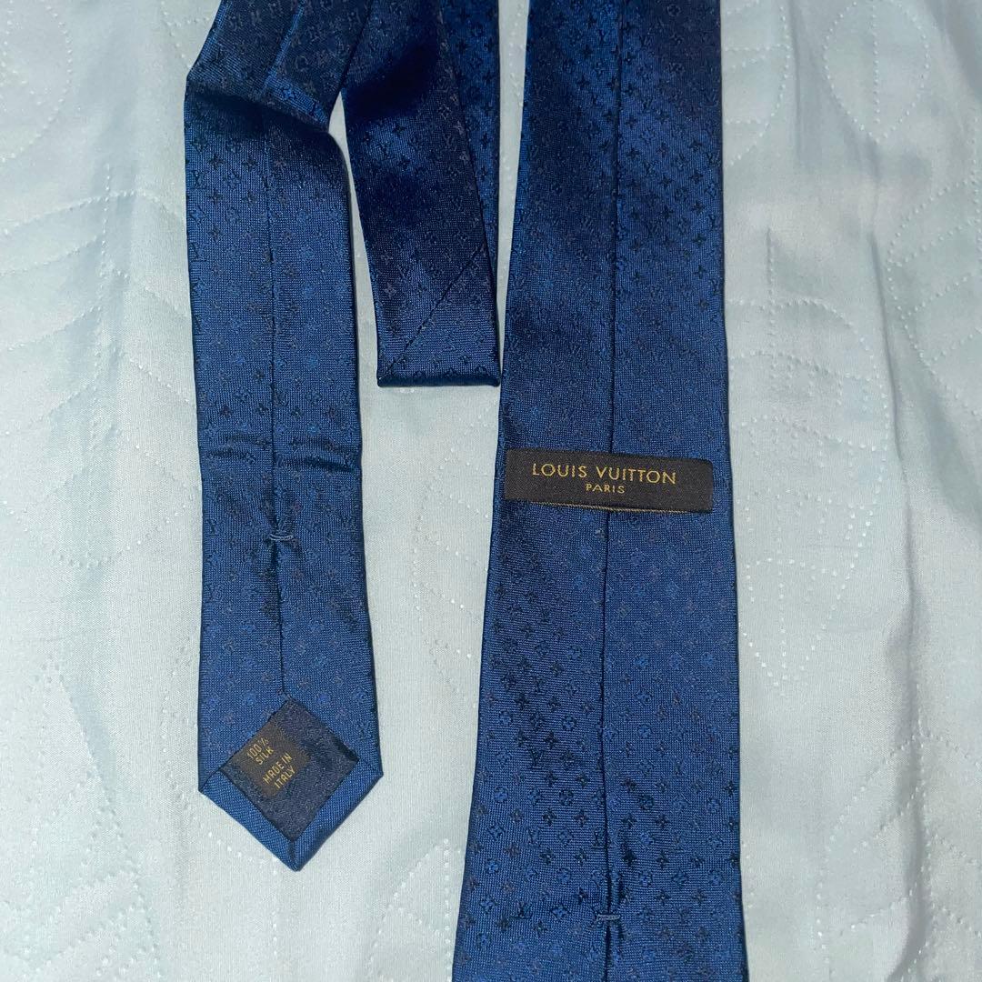 S*e様 Louis Vuitton ネイビー ネクタイ