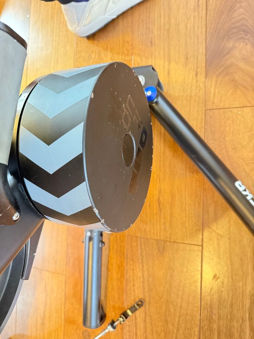 Wahoo KICKR スマートトレーナー WFBKTR118 V4