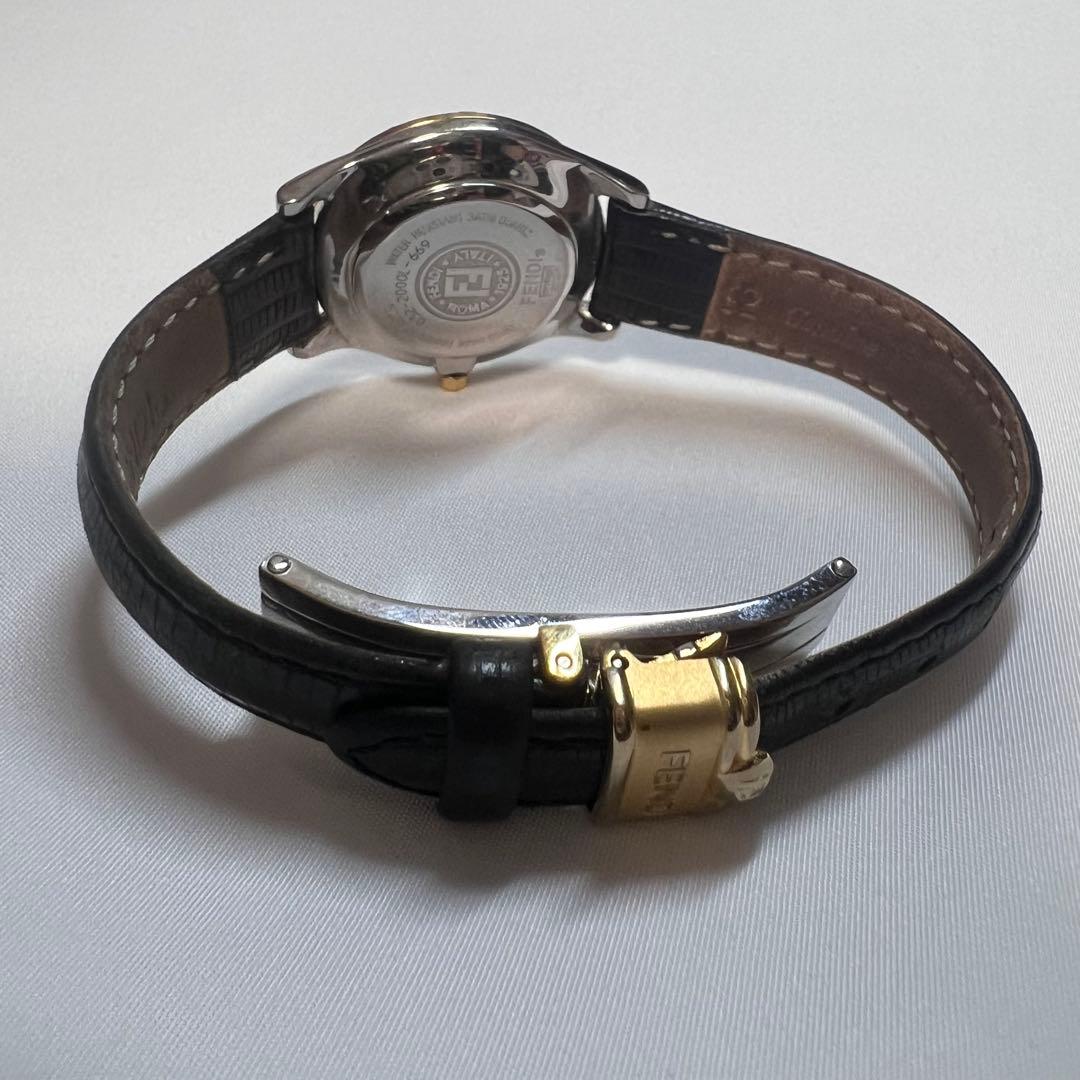 FENDI アナログ時計 ゴールド/ホワイト レディース 金メッキ 箱付き