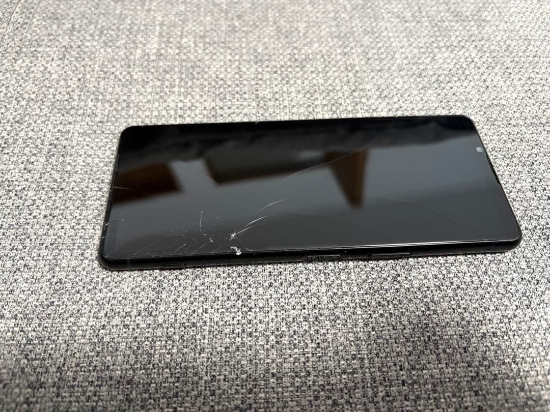 週末セール‼️ジャンク品 Xperia 5 III SOG05 操作可 付属品あり