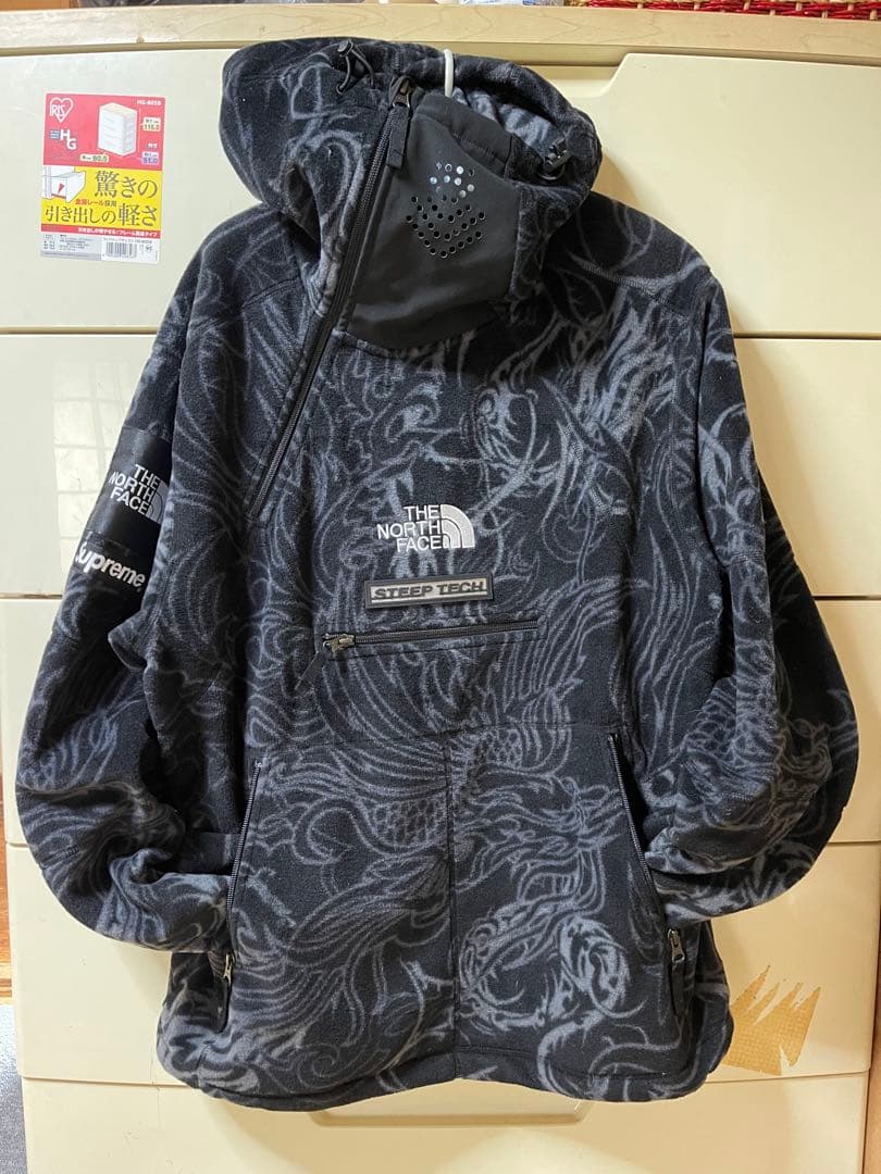 THE NORTH FACE STEAP TECH supremeコラボパーカー