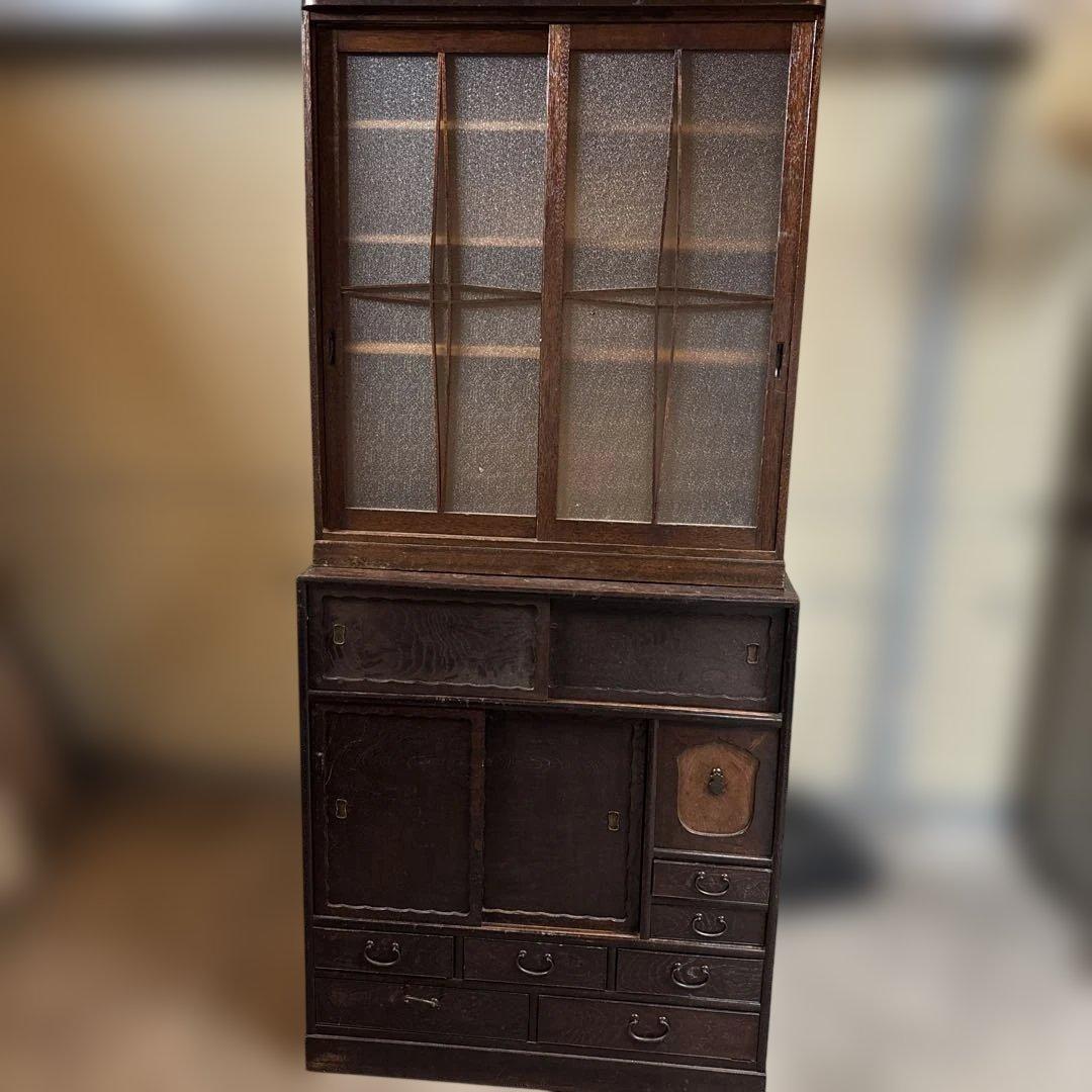 木製ガラス扉付き箪笥　時代家具