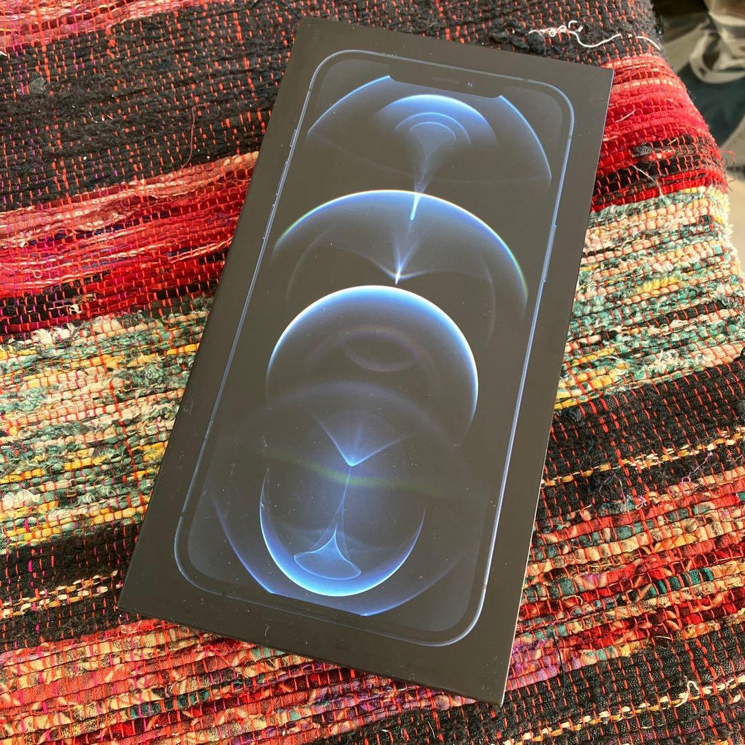 スマートフォン本体 iPhone 12 Pro Max 256GB