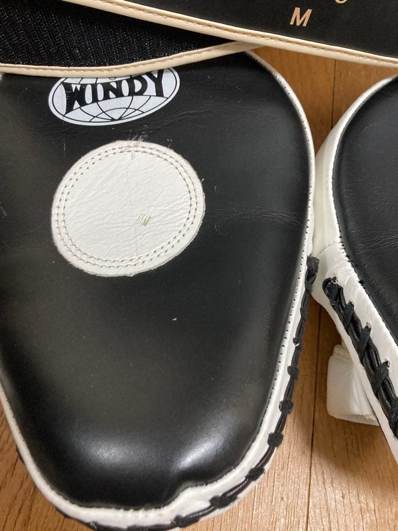 WINDY ボクシンググローブ 8 oz. セット