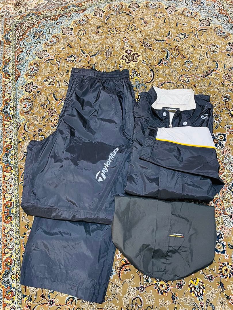 テーラーメイド　ゴルフ　レインウェアセットアップ