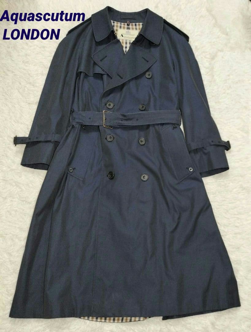 Aquascutum 大きいサイズ ダブルブレスト トレンチコート　ネイビー