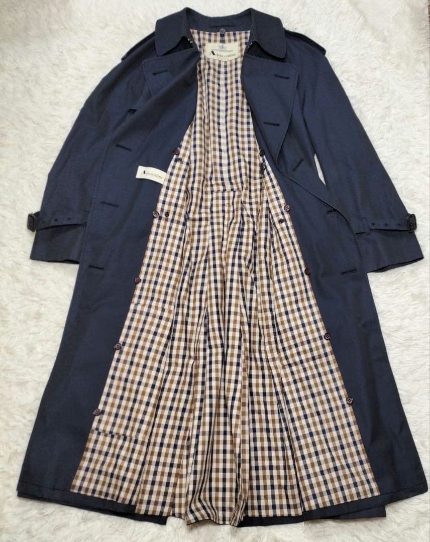 Aquascutum 大きいサイズ ダブルブレスト トレンチコート　ネイビー