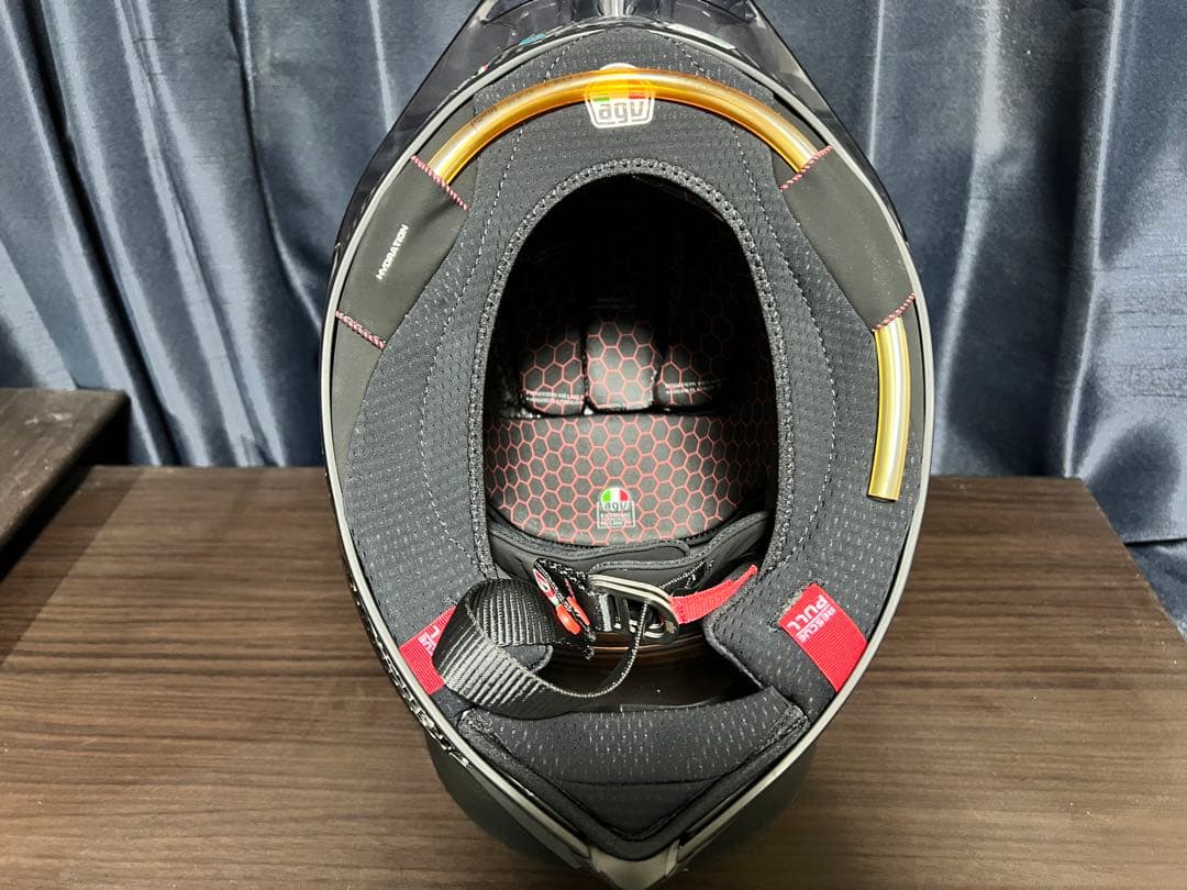 PISTA GP R ヘルメット(PISTA GP R MULTI)