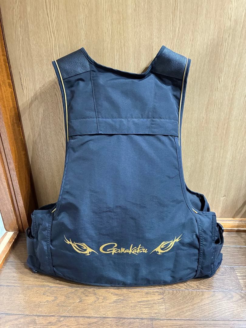 本日値下げ！　がまかつ　フローティングジャケット LL 検）サンライン　釣武者