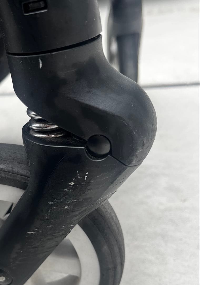 cybex EEZY Sツイスト　ブラック 折りたたみベビーカー