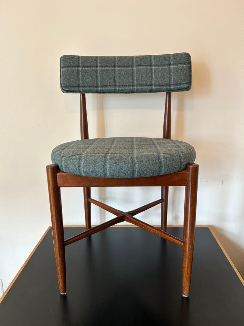 英国G-PLANジープランフレスコダイニングチェア張替済み