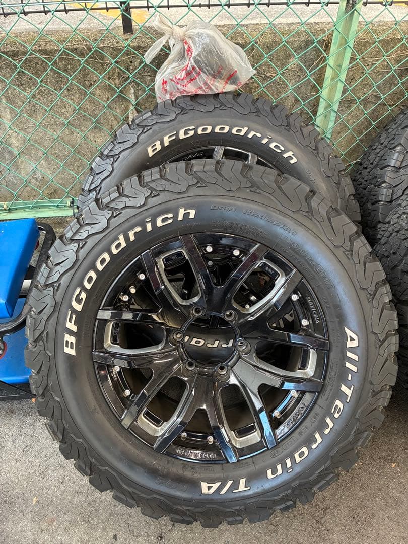 Rays デイトナ FDXF6 17インチ グッドリッチ 4本セット