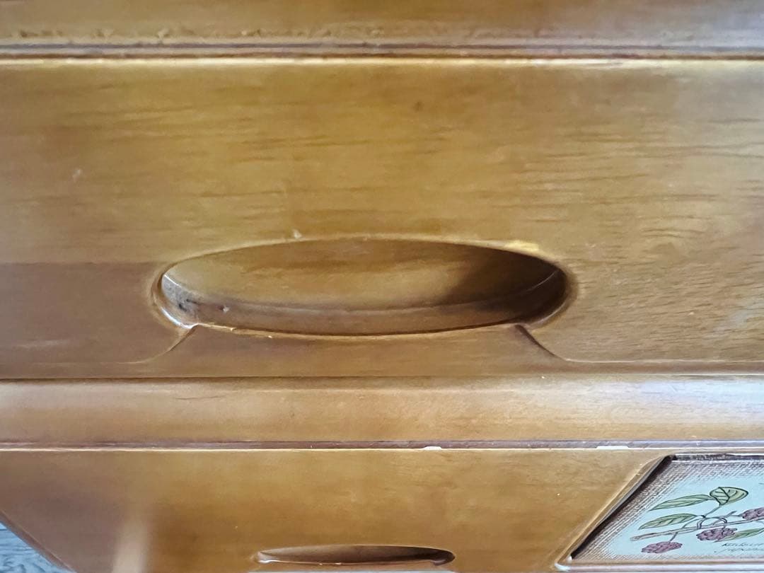 【匿名配送】カントリー調　木製ブラウンチェスト 6引き出し　かわいくて、シンプル