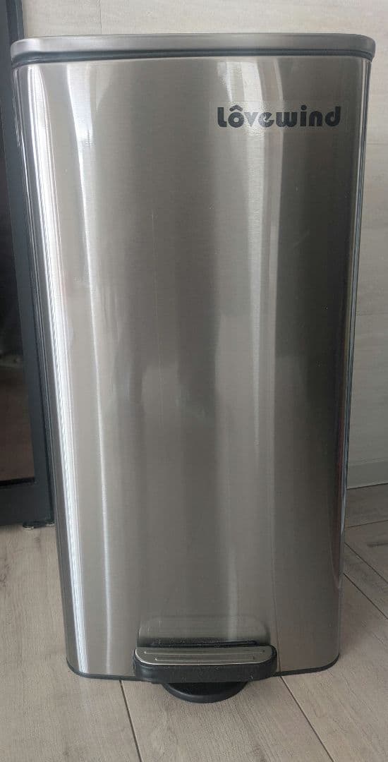 美品*蓋付きキッチンゴミ箱、30L 足踏み式