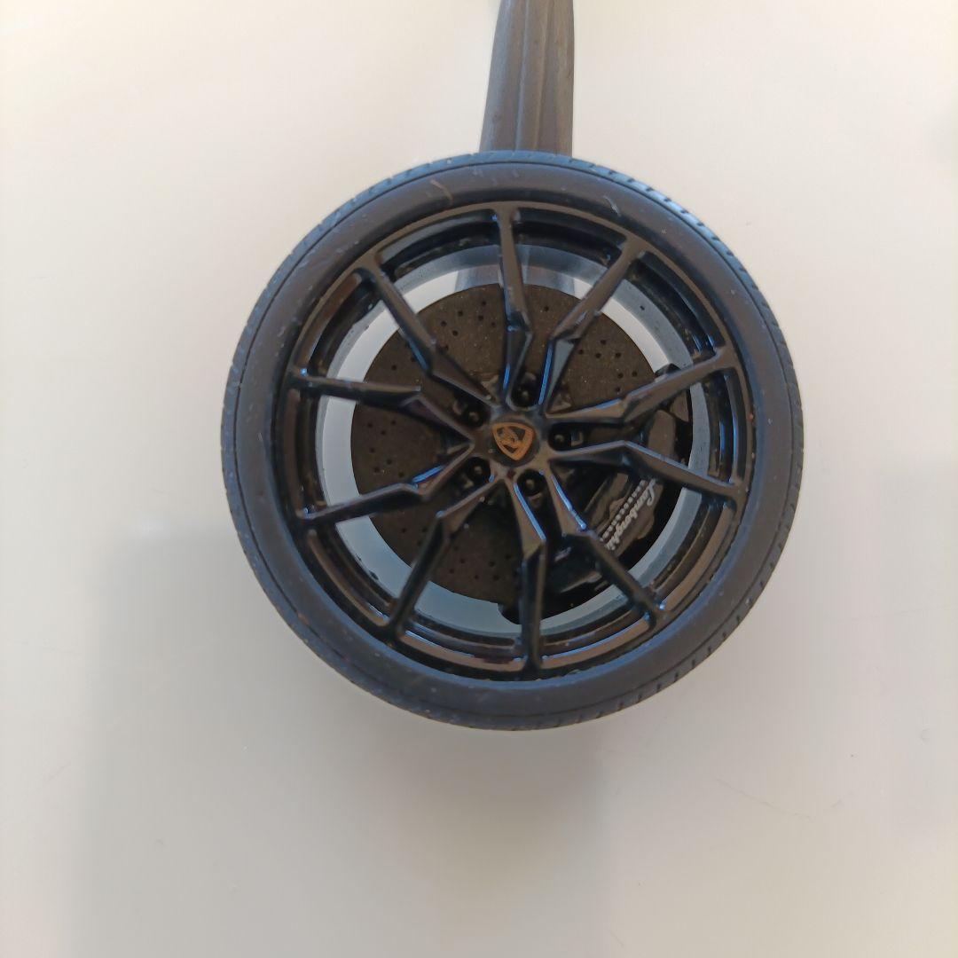 オートアート製　ランボルギーニ　アヴェンタドール