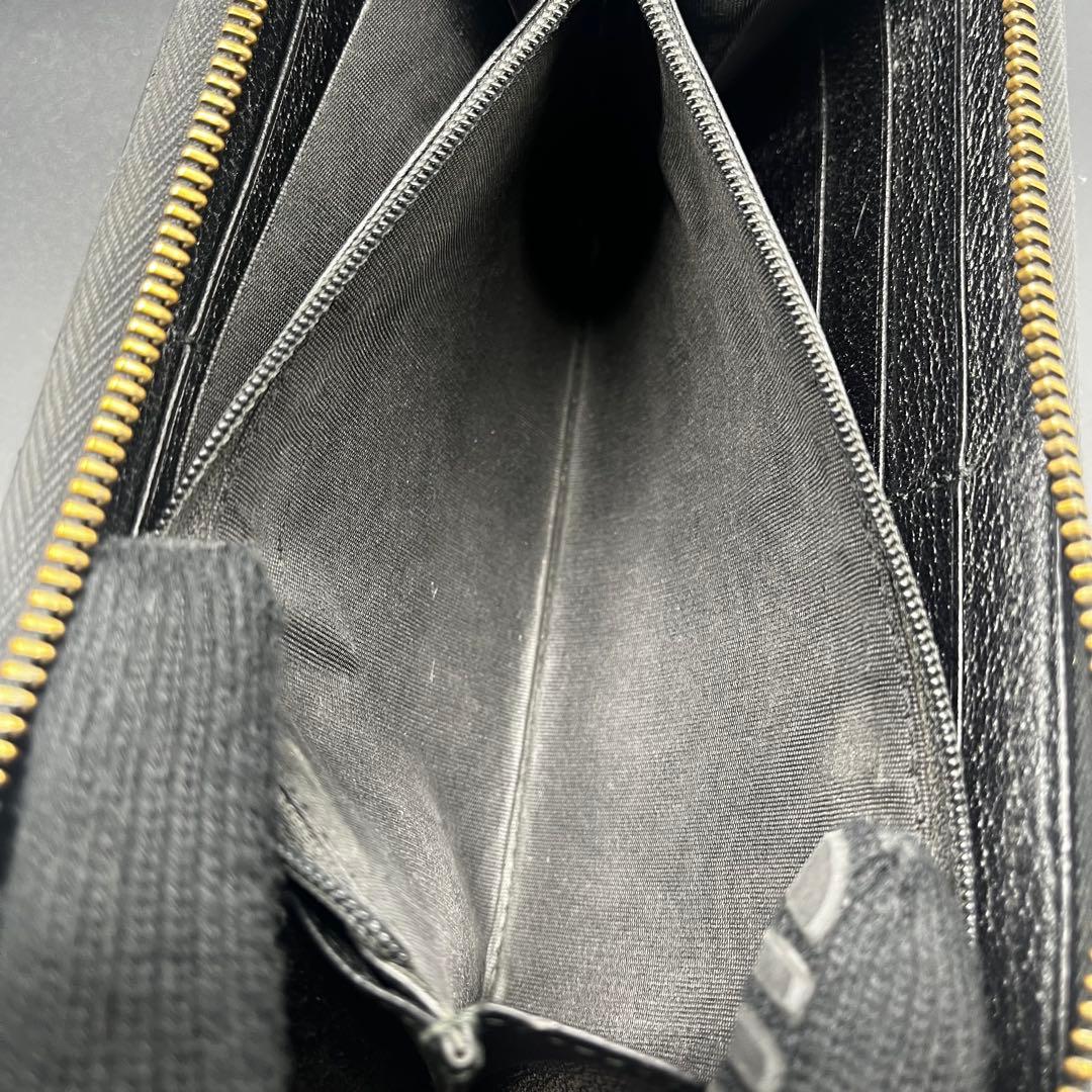 グッチ 長財布 ラウンドファスナー マーモント金具 レザー 本革 黒