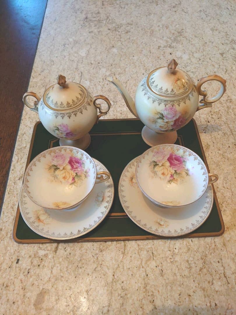 チェコのティーフオーツーのセット