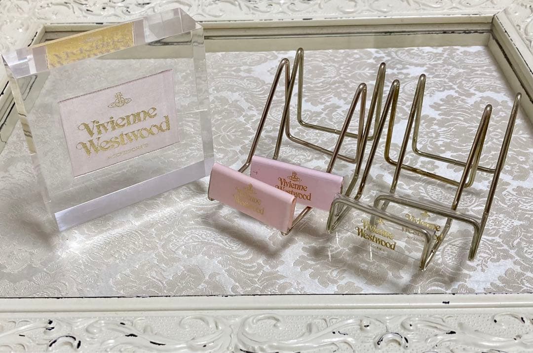 Vivienne Westwood アクリル ディスプレイ オブジェ 非売品